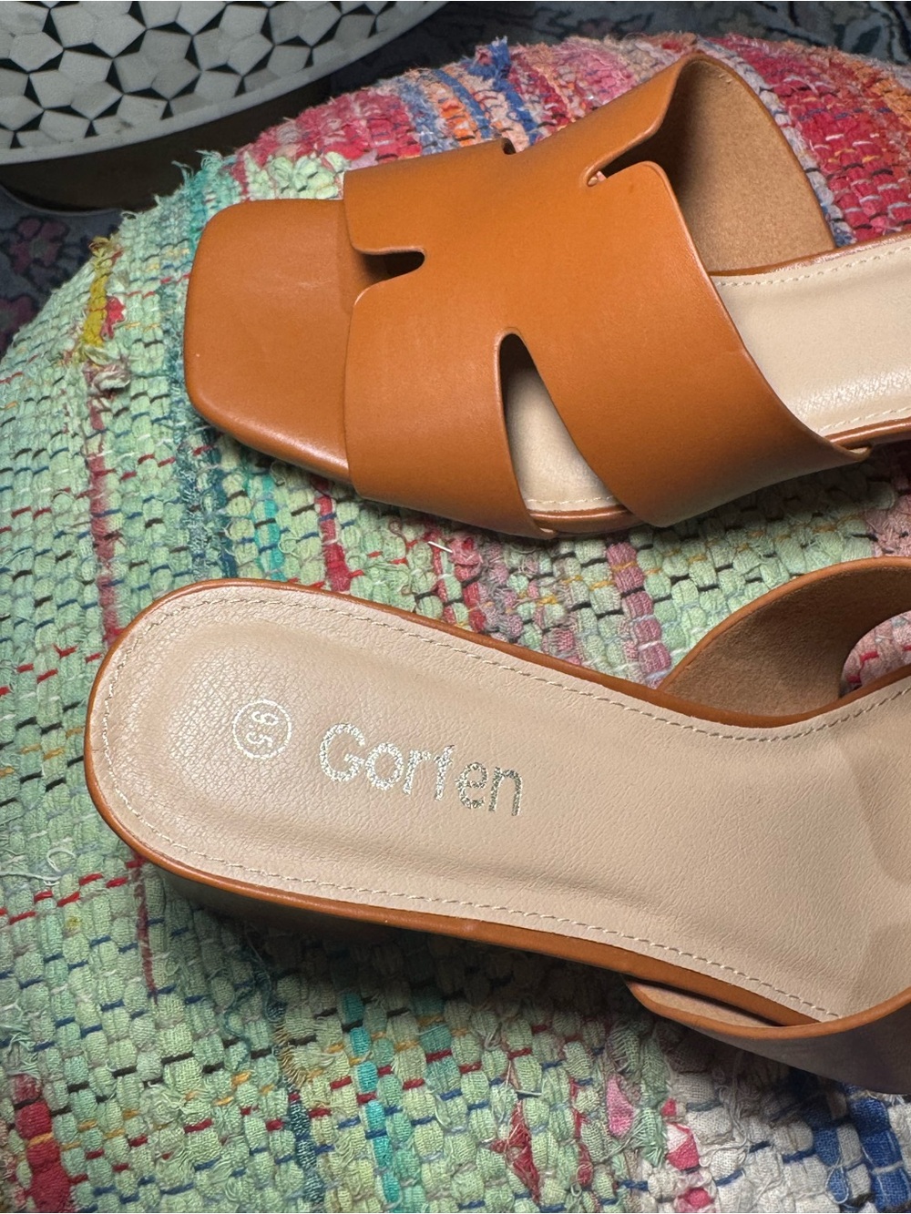 🤎🥥 Women's Cognac Tan Block Heel Slide Sandals 🥥🤎 - Picture 6 of 7
